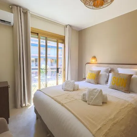 Отель Lou Жуан-ле-Пен