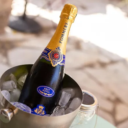 Lou Жуан-ле-Пен